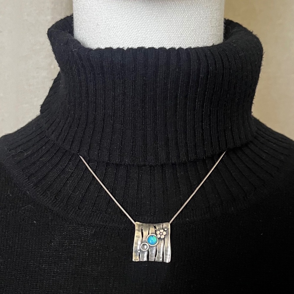 Shablool Didae Israel Sterling Opal Pendant Necklace 17" Modernist 925 Signed